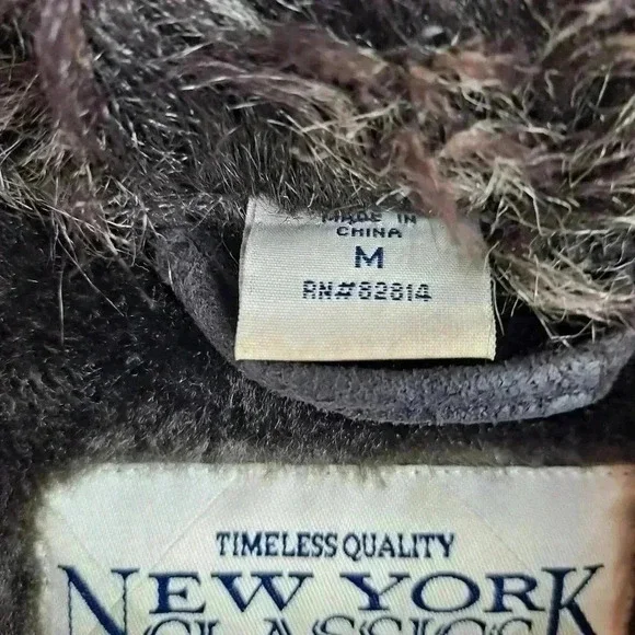 New York Classic Faux fur Jacket Size Medium - Picture 12 of 13
